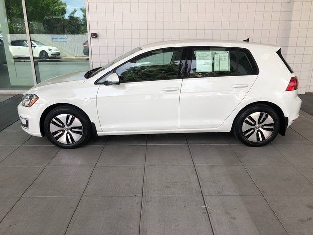 2016 Volkswagen e-Golf SE