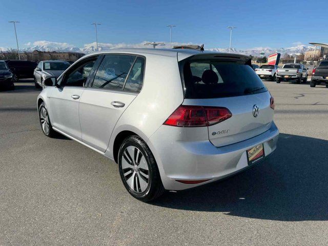 2016 Volkswagen e-Golf SE