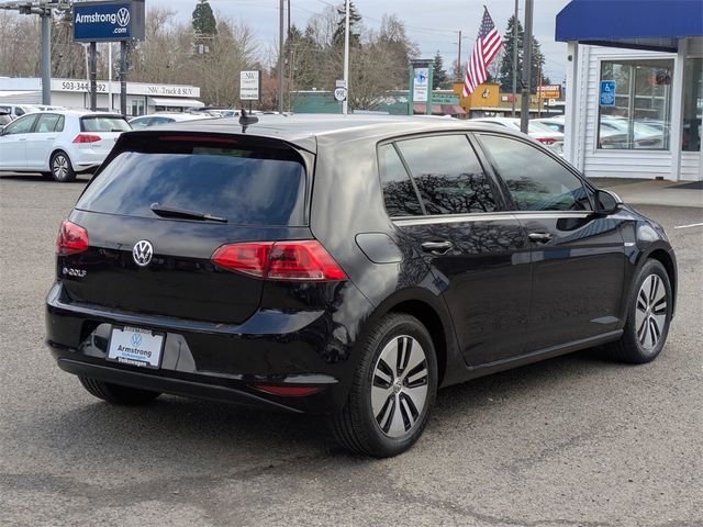 2016 Volkswagen e-Golf SE