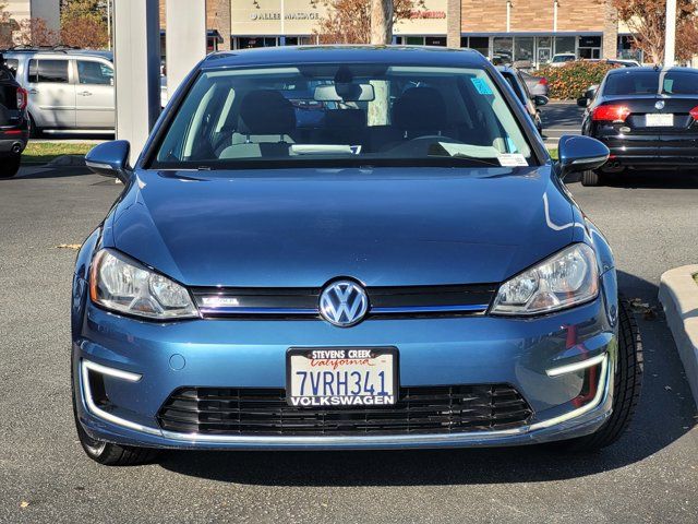 2016 Volkswagen e-Golf SE