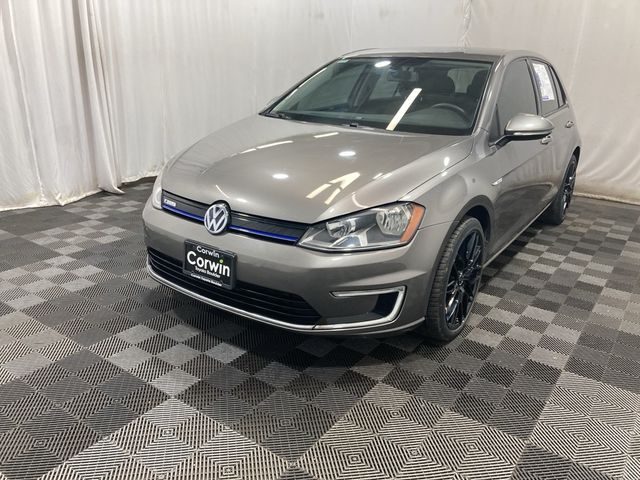 2016 Volkswagen e-Golf SE