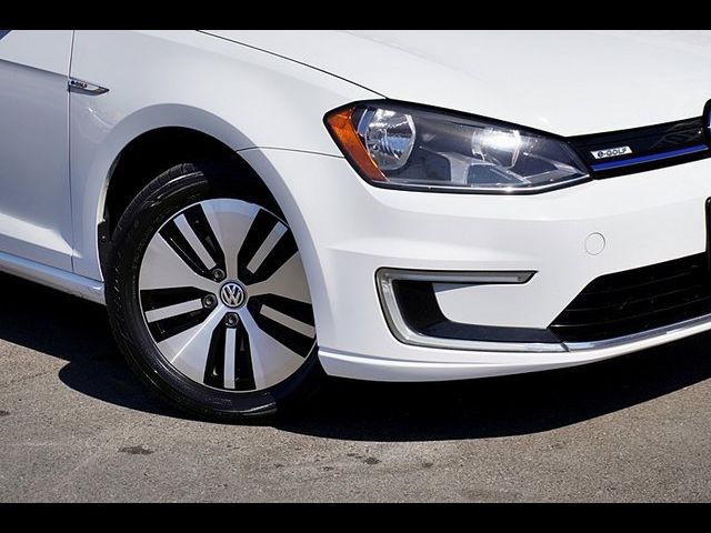 2016 Volkswagen e-Golf SE