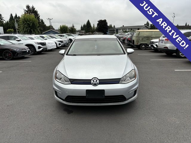 2016 Volkswagen e-Golf SE