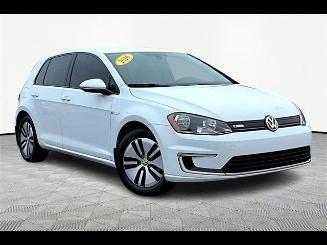 2016 Volkswagen e-Golf SE