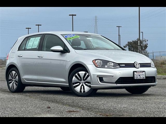 2016 Volkswagen e-Golf SE