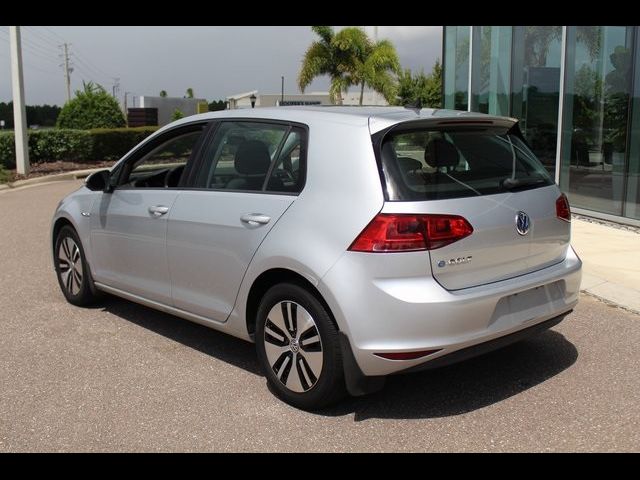 2016 Volkswagen e-Golf SE