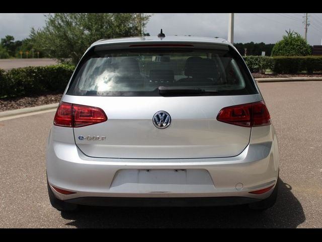 2016 Volkswagen e-Golf SE