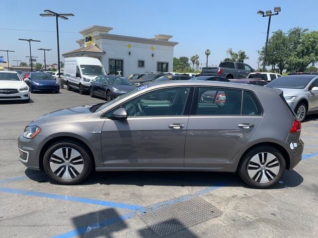 2016 Volkswagen e-Golf SE