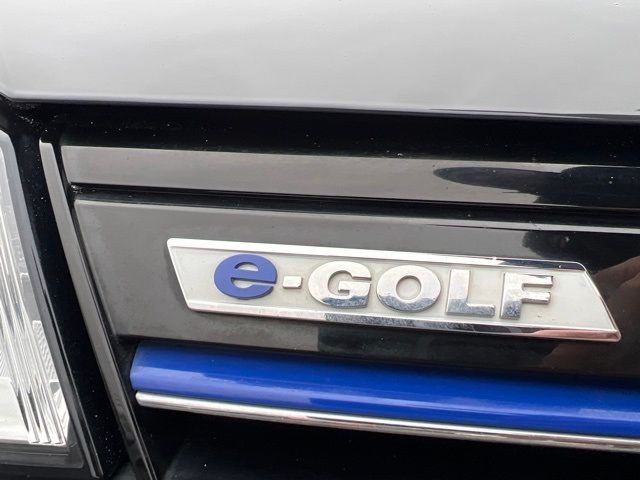 2016 Volkswagen e-Golf SE