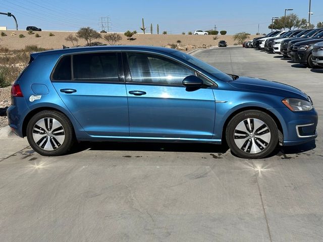 2016 Volkswagen e-Golf SE