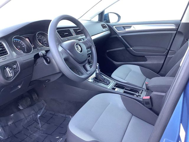 2016 Volkswagen e-Golf SE