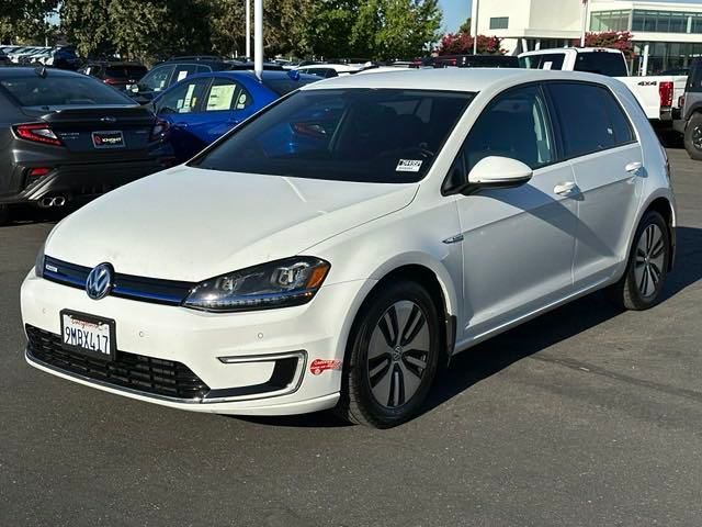 2016 Volkswagen e-Golf SEL Premium