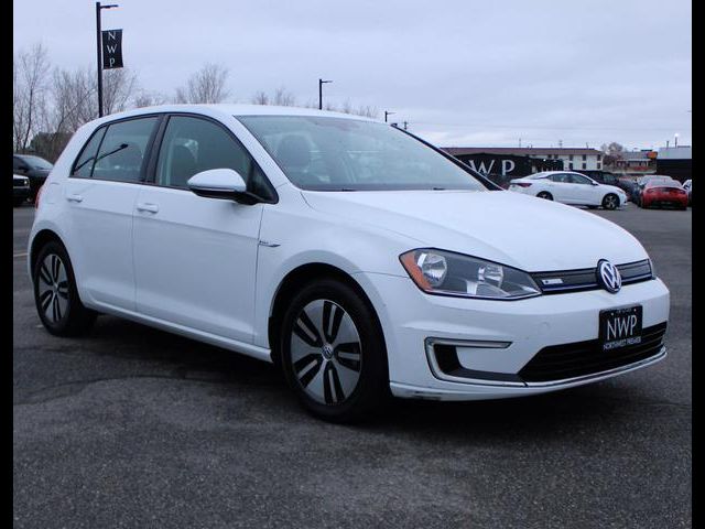 2016 Volkswagen e-Golf SE