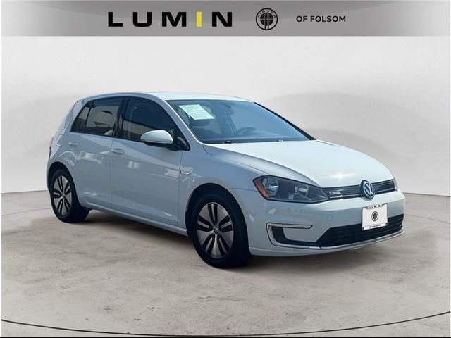 2016 Volkswagen e-Golf SE