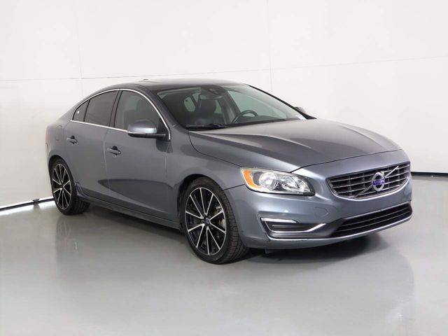 2016 Volvo S60 T5 Drive-E Premier