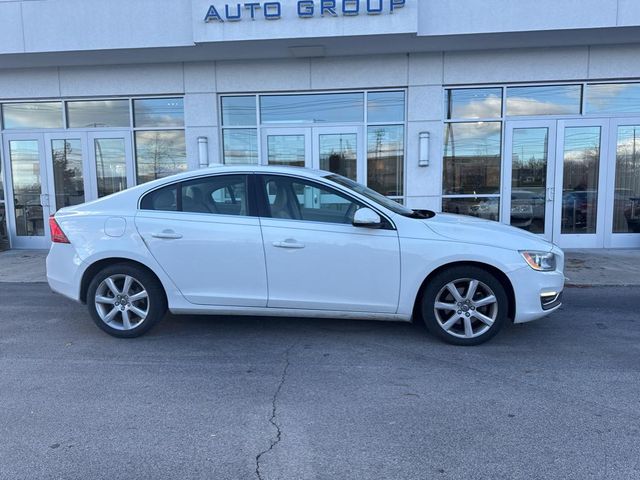 2016 Volvo S60 T5 Drive-E Premier