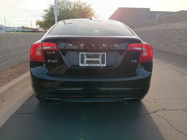 2016 Volvo S60 T5 Drive-E Premier