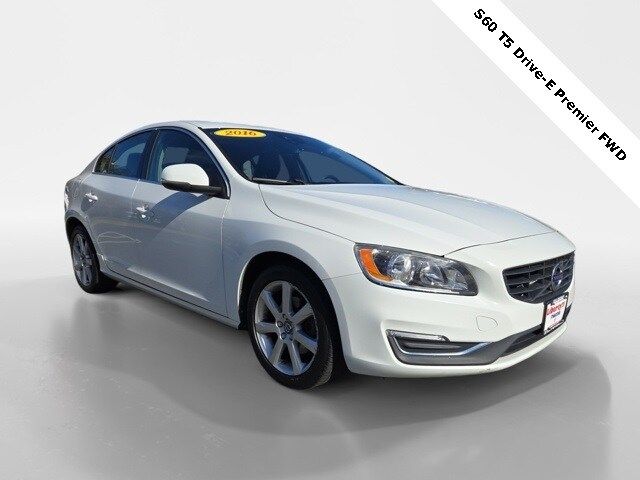 2016 Volvo S60 T5 Drive-E Premier