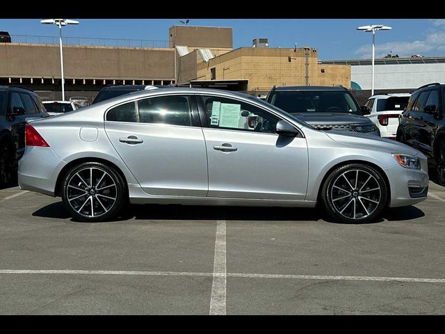 2016 Volvo S60 T5 Drive-E Premier