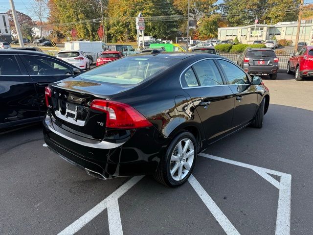 2016 Volvo S60 T5 Drive-E Premier