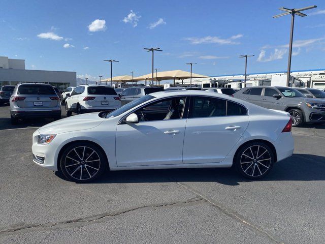 2016 Volvo S60 T5 Drive-E Premier