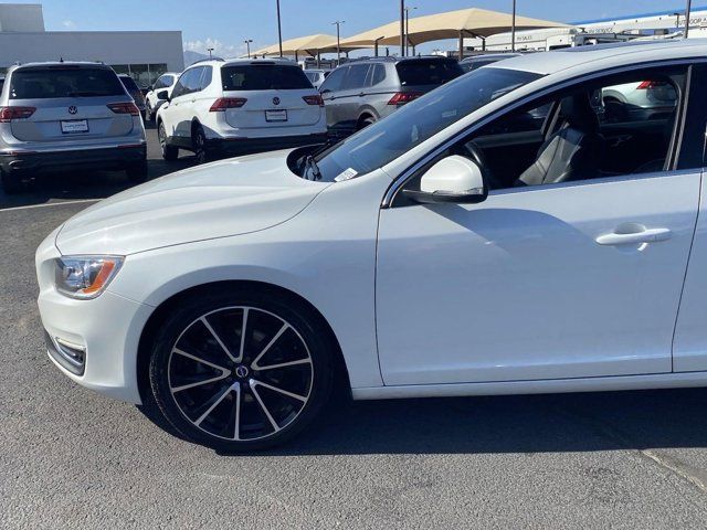 2016 Volvo S60 T5 Drive-E Premier