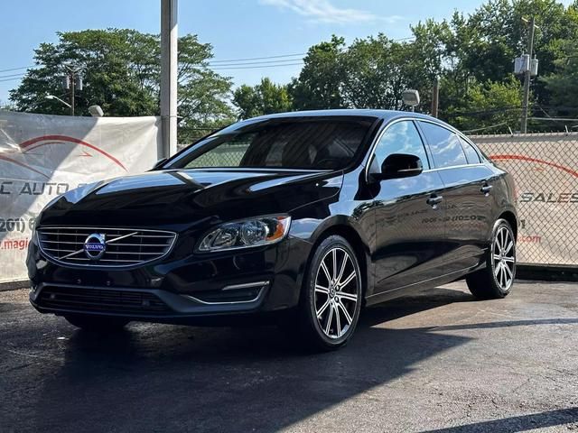 2016 Volvo S60 Inscription T5 Drive-E Premier