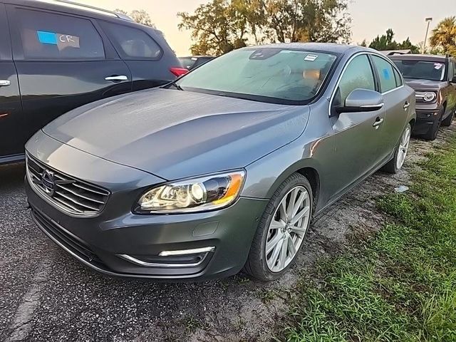 2016 Volvo S60 Inscription T5 Drive-E Platinum