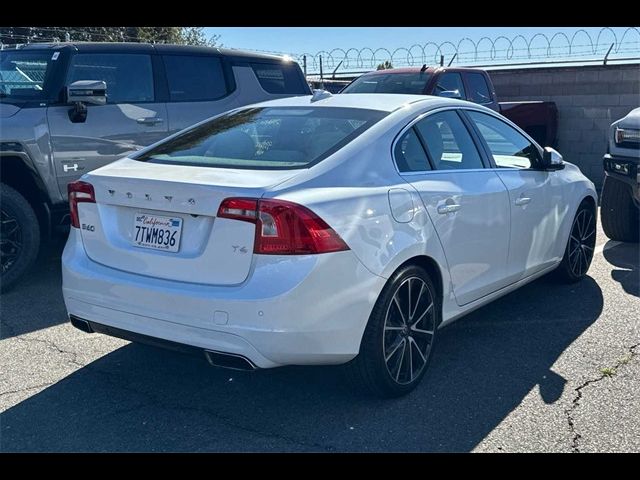 2016 Volvo S60 T6 Drive-E Platinum