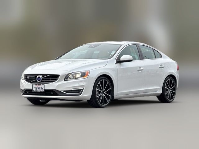 2016 Volvo S60 T6 Drive-E Platinum