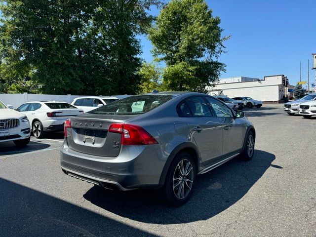 2016 Volvo S60 Cross Country T5 Platinum