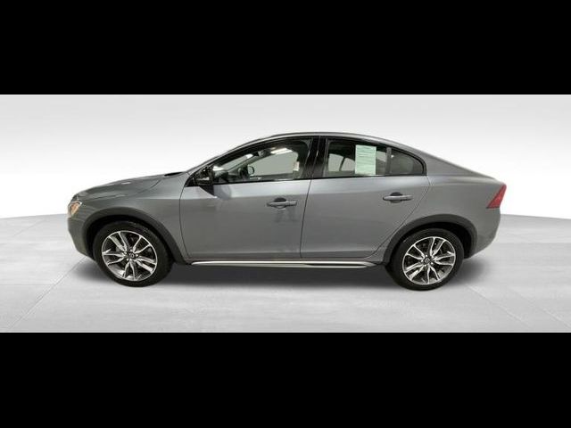 2016 Volvo S60 Cross Country T5 Platinum