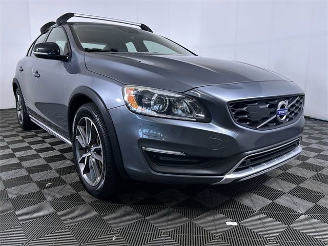 2016 Volvo S60 Cross Country T5 Platinum