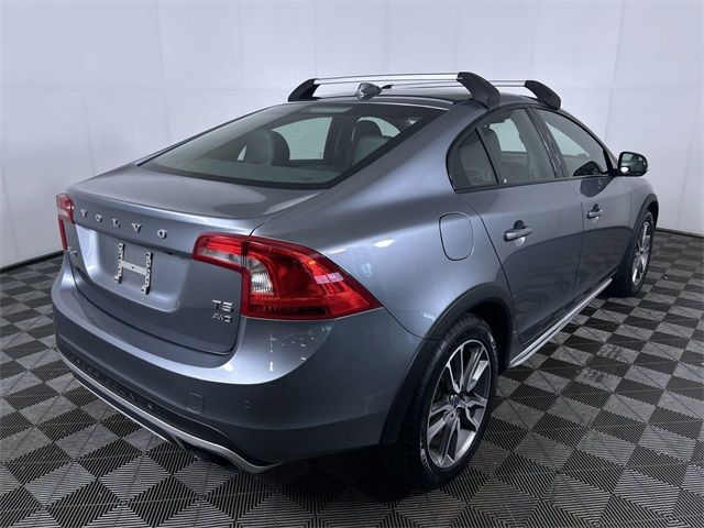 2016 Volvo S60 Cross Country T5 Platinum