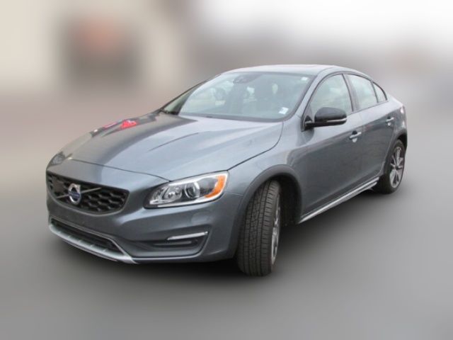 2016 Volvo S60 Cross Country T5 Platinum