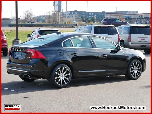 2016 Volvo S60 Inscription T5 Drive-E Premier