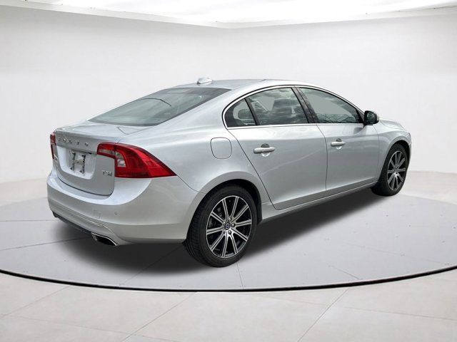 2016 Volvo S60 Inscription T5 Drive-E Premier