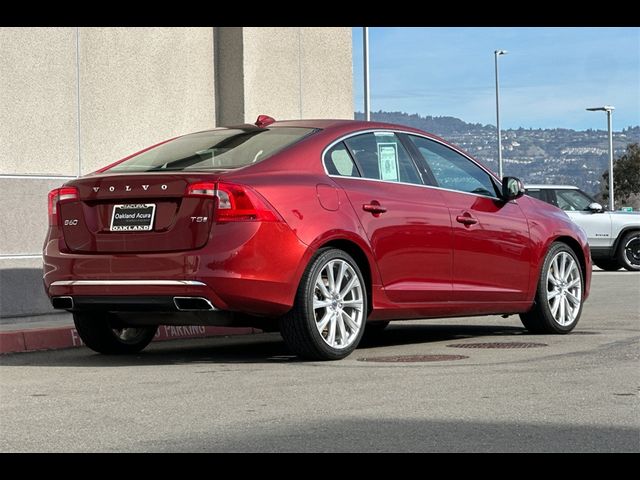 2016 Volvo S60 Inscription T5 Drive-E Platinum