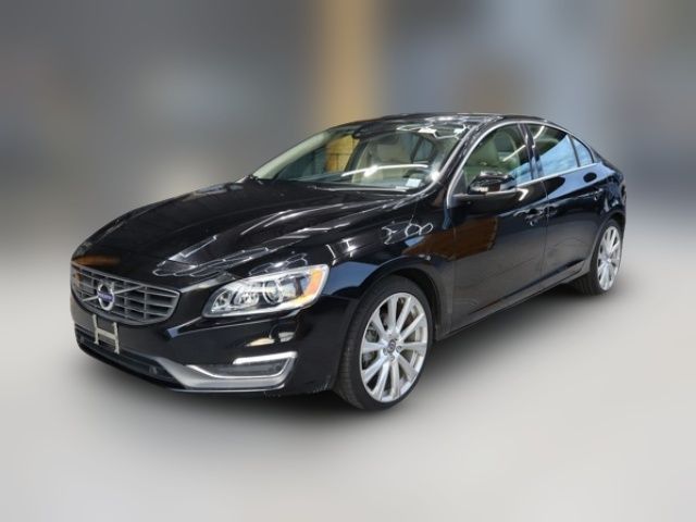 2016 Volvo S60 Inscription T5 Drive-E Platinum