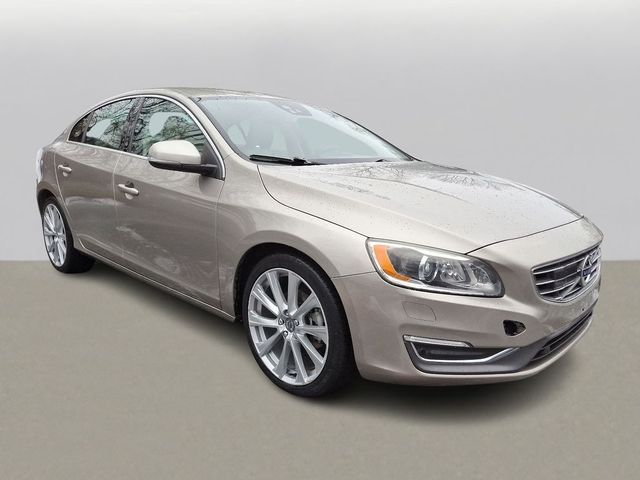 2016 Volvo S60 Inscription T5 Drive-E Platinum