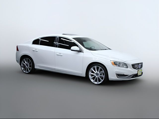 2016 Volvo S60 Inscription T5 Drive-E Platinum