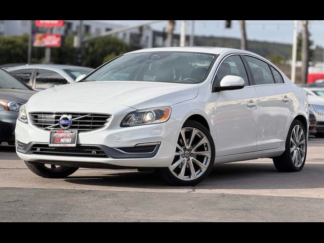 2016 Volvo S60 Inscription T5 Drive-E Platinum