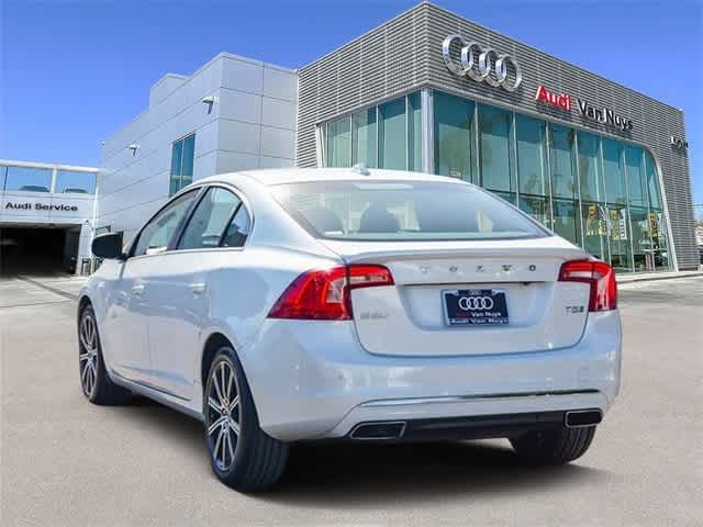 2016 Volvo S60 Inscription T5 Drive-E Platinum