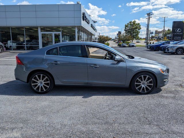 2016 Volvo S60 Inscription T5 Platinum