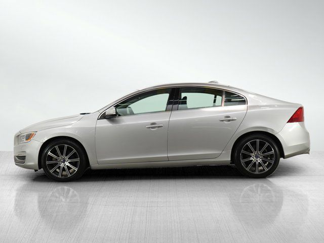 2016 Volvo S60 Inscription T5 Platinum