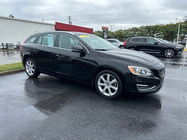 2016 Volvo V60 T5 Drive-E Premier