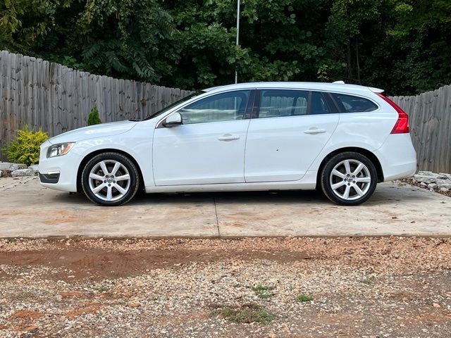 2016 Volvo V60 T5 Drive-E Premier