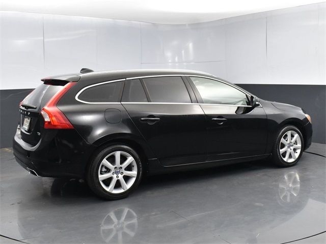 2016 Volvo V60 T5 Drive-E Premier