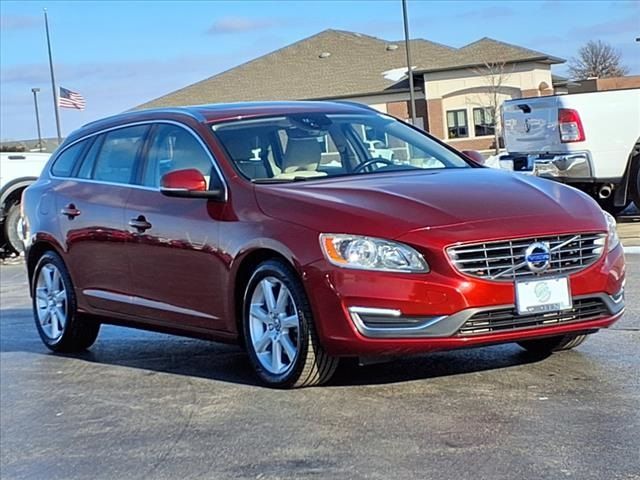 2016 Volvo V60 T5 Drive-E Premier