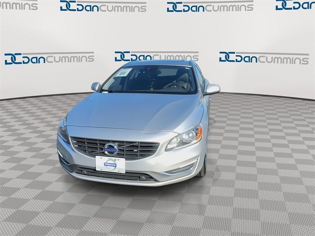 2016 Volvo V60 T5 Drive-E Premier